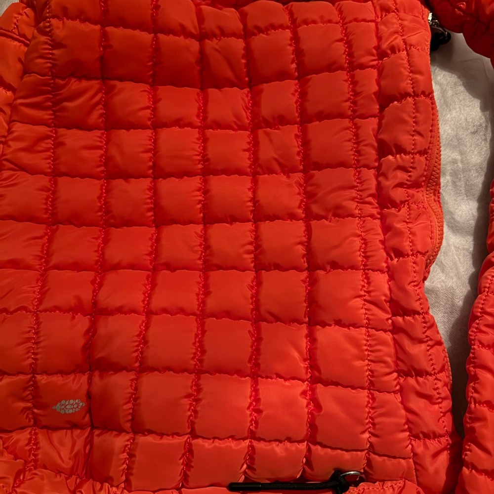 Free People puffer purse!